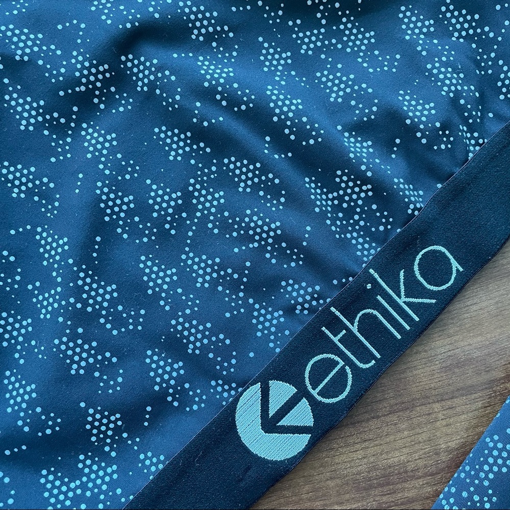 ETHIKA Subzero Reflective Set - Picture 4 of 6